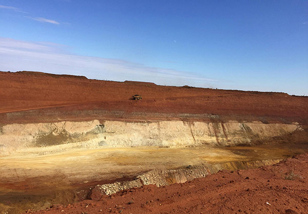 日本投資巨型壓鑄廠與法國稀土冶煉以擴展電動汽車供應鏈
